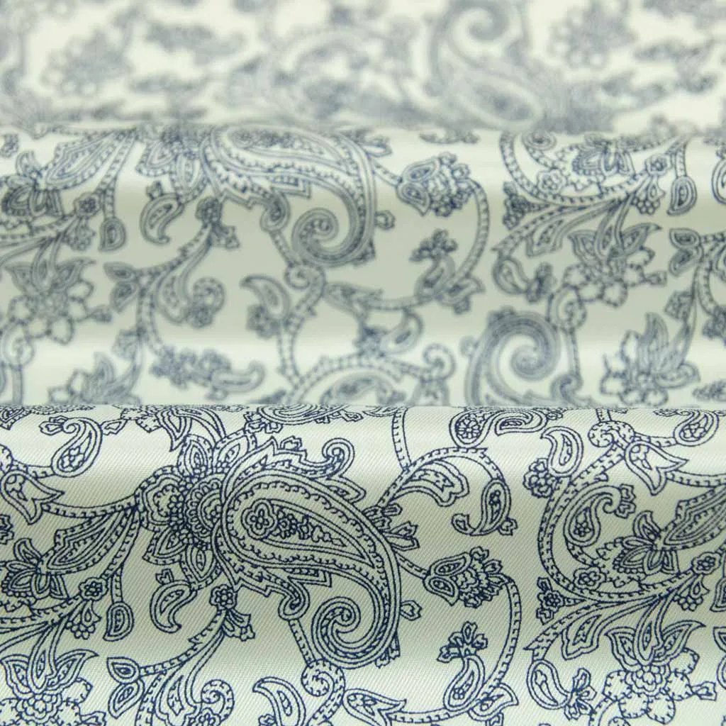WHITE, BLUE/WHITE FLOWER - Image 2