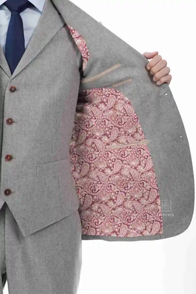 BRUGUNDY PAISLEY PATTERN - Image 3